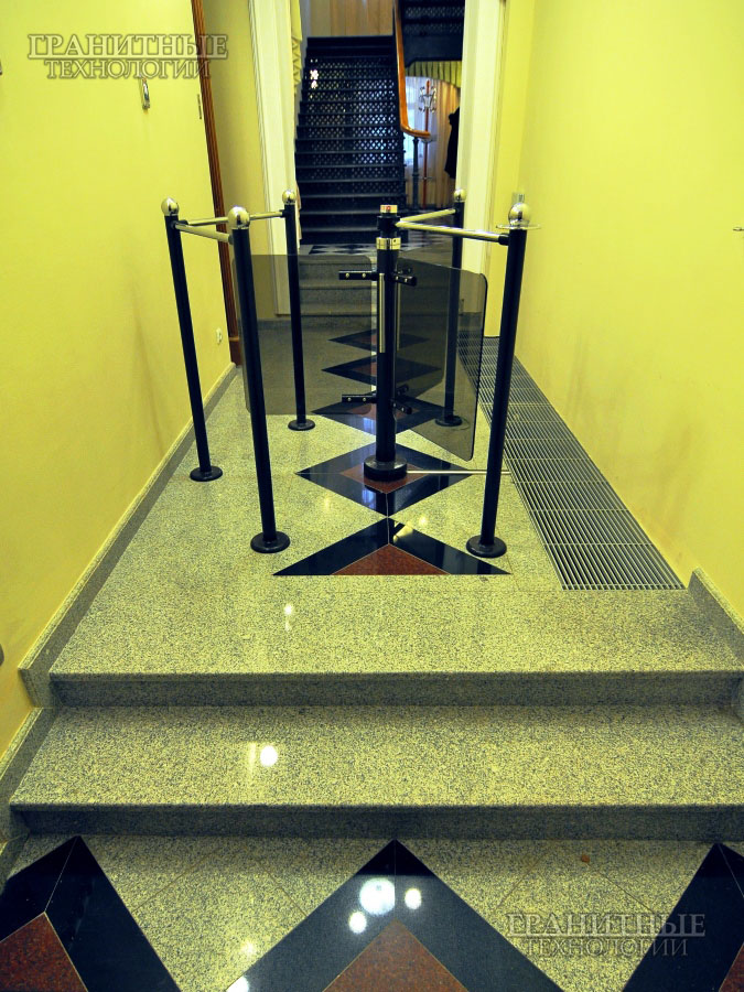 Лестница изготовленная из китайского серого гранита Роял Вайт G603